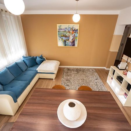 Chios Lake Apartament Kaloşvar Dış mekan fotoğraf